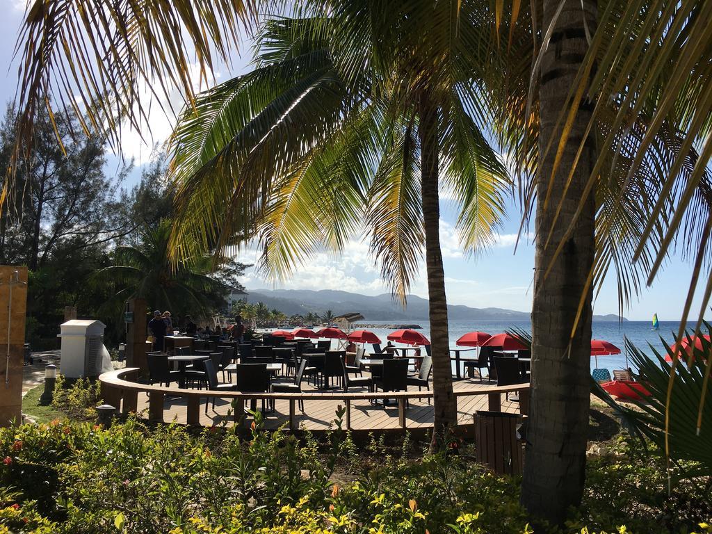 Anna'S Joye Seawind - Freeport, Montego Bay Apartment ภายนอก รูปภาพ
